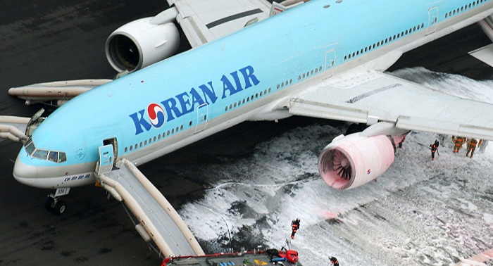 Shattered turbine blades found in ignited Korean air jet boeing engine 